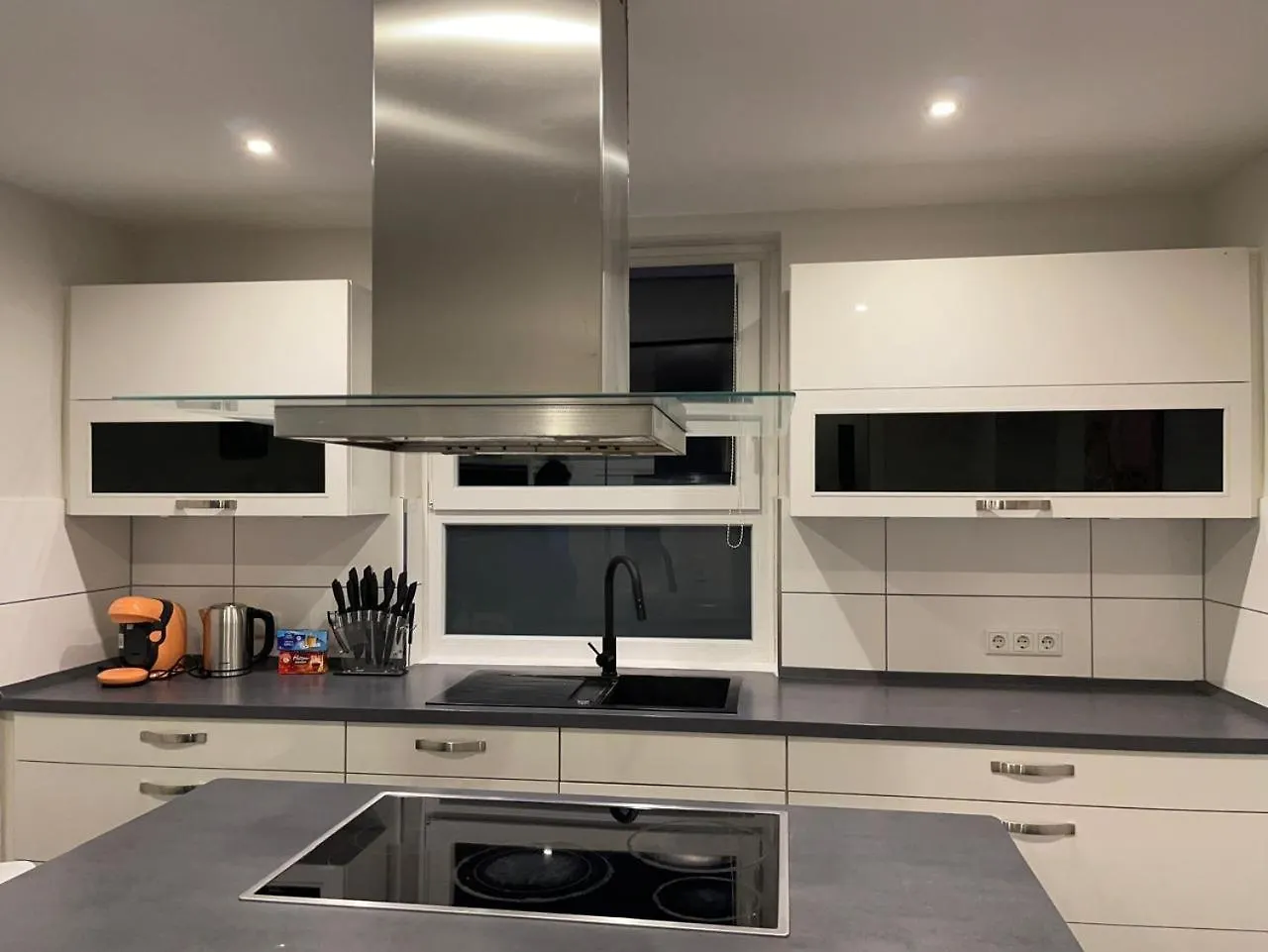 Holiday home Komfortable Gepflegte Einfamilienhaus-Max 8 Pers Bremen